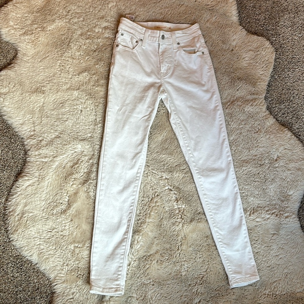 Levi’s 721 High Rise Skinny - Picture 2 of 6